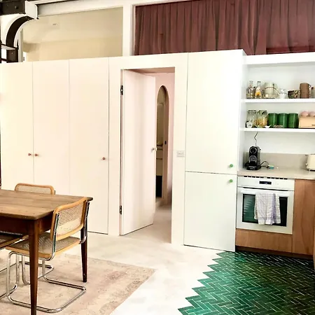Luxurious Loft In The Heart Of Belleville Apartment *