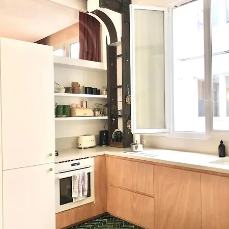 Luxurious Loft In The Heart Of Belleville