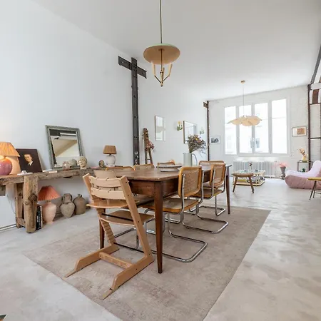 Luxurious Loft In The Heart Of Belleville Apartmán *